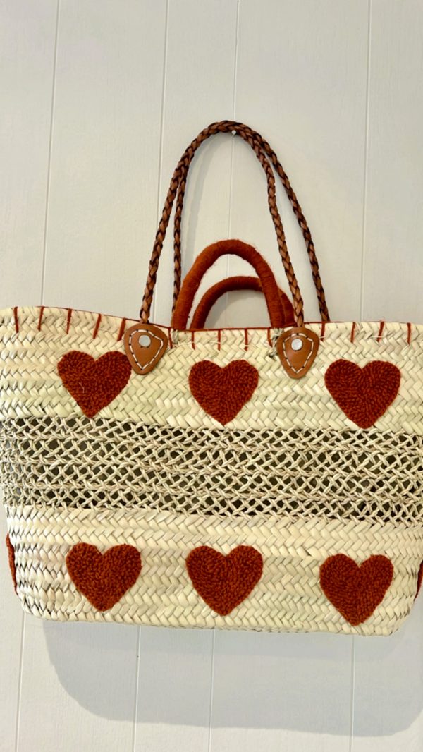 panier coeur marron